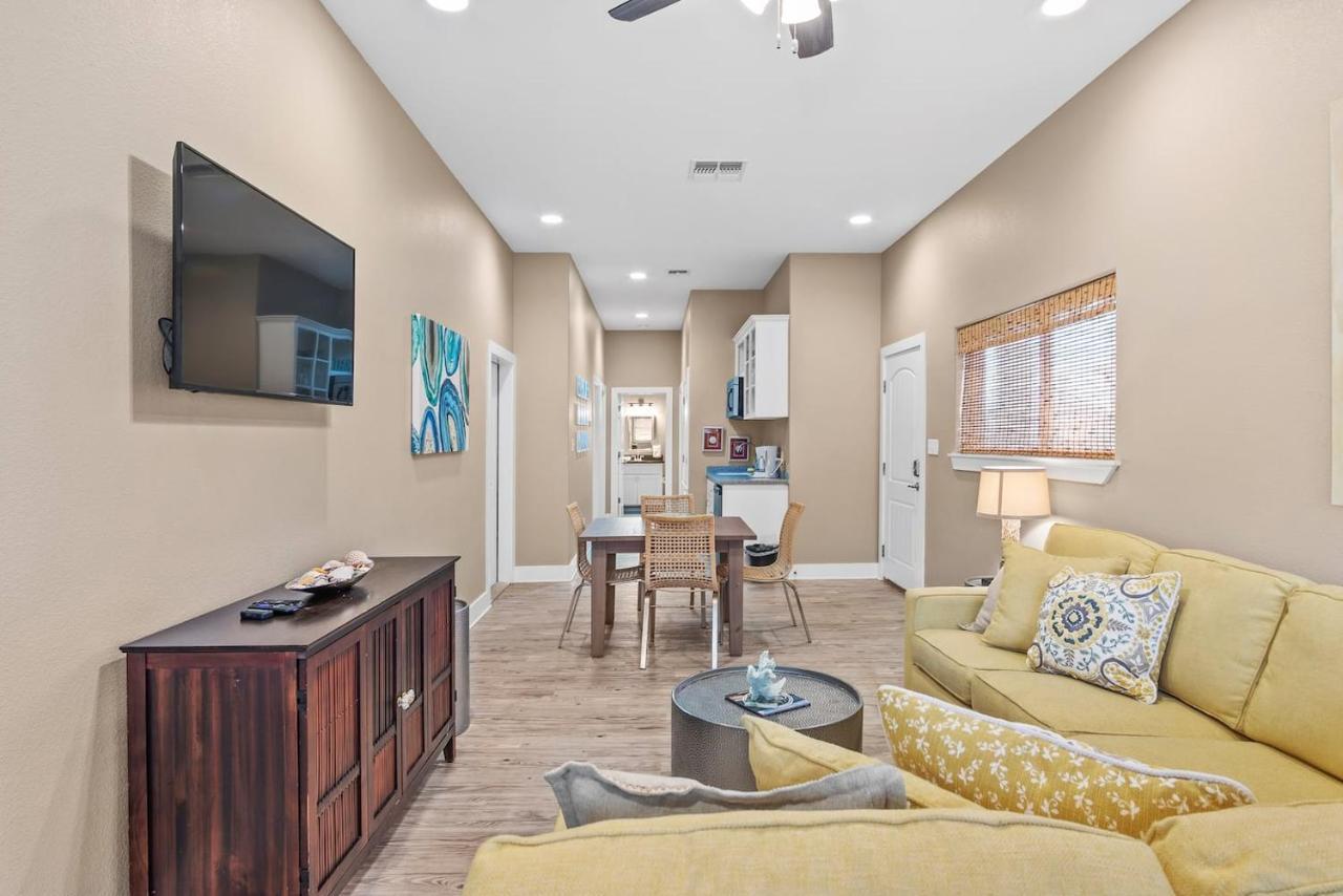New 5 Bdrm W/Pool, Observation Deck Walk To Beach! Port Aransas Bagian luar foto